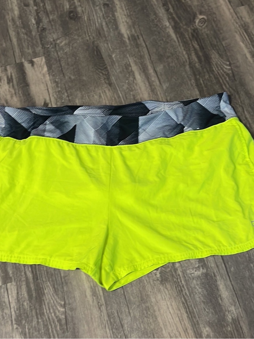 GAP Neon Yellow Fold-Over Waist Athletic Shorts with Geometric Waistband